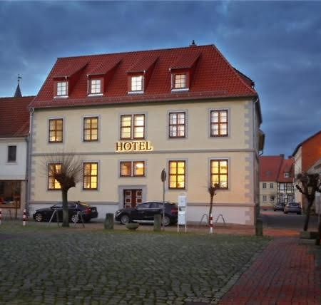 Hotel Am Markt Oebisfelde Kültér fotó